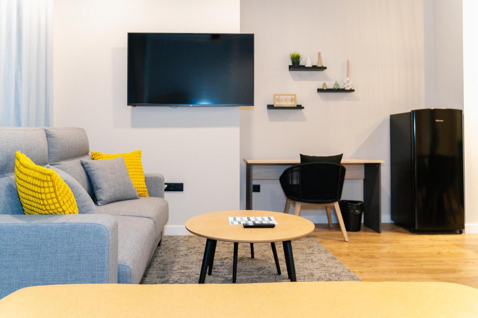 Dorm4You Arena 2 Валенсия Экстерьер фото